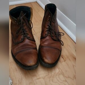 Johnston & Murphy Tan Leather Cap-Toe Lace-Up Boots